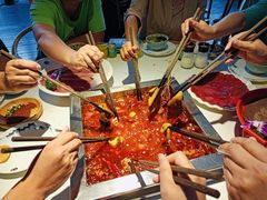 -二荆条·蜀鲜汇城市森林火锅