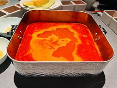 -左庭右院鲜牛肉火锅黑金店(陆家嘴中心店)