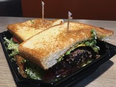 圣塔芭芭拉经典牛肉特堡-The Habit Burger Grill 哈比特汉堡(复兴soho店)