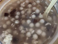 -芳婆糕团店(王府大街店)