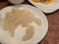 特色葱油鸡-东方明珠老上海8号餐厅(东方明珠广播电视塔店)