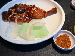 -蝴蝶里·粤菜·点心(滨江龙湖店)
