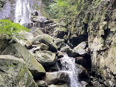 -藏龙百瀑风景区