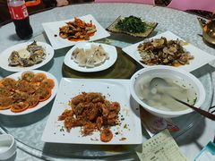 -范饭椰林川湘味海鲜·椰子鸡(三亚湾椰梦长廊店)