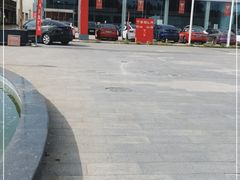 -TESLA 特斯拉(北京南四环中路特斯拉中心)