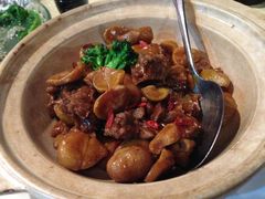 牛腩栗子煲-味道云南·云朵山歌(东方都会广场店)