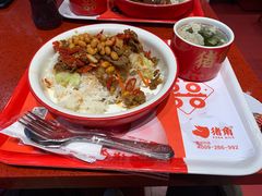 小炒黄牛肉饭-猪角·闽南猪脚饭(上梅林店)