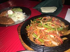 -Pistolera Mexican Cantina女枪手墨西哥餐厅(碧云路店)