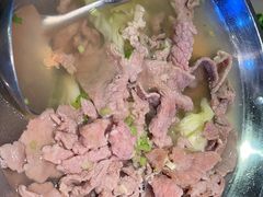 -肖四女乐山跷脚牛肉(南汇大学城生活广场店)