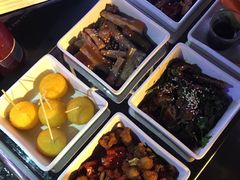 -简奥斯汀·赫本酒吧