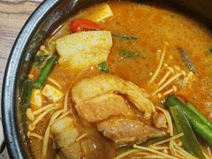 -明洞阿姨·韩式酱蟹烤肉·创意料理(三元桥店)