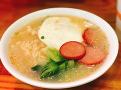 公仔面-澳门陈光记烧味饭店(南京德基广场店)