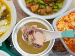-老乡鸡(上海白玉兰广场店)