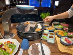 -明洞阿姨·韩式酱蟹烤肉·创意料理(三元桥店)