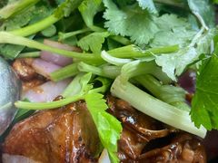 鸡煲-胡须佬鸡煲四季火锅(海雅缤纷城店)