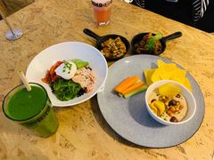 自制鹰嘴豆泥-Moka Bros 摩卡站(西单大悦城店)