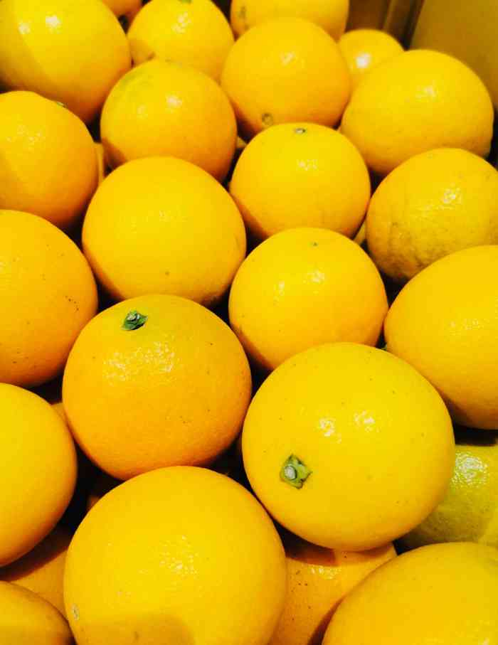 悠悠果吧(新芒果店)-"店面很小,但是很精致,水果的种类也很多,.