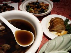 -功德林(南京西路店)