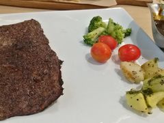 -必胜客(远大路店)