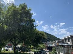 -明月食府(二区干二路店)