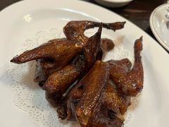 蒜香乳鸽-富哥食店