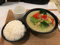 绿咖喱鸡肉饭-GOGO Plate(成都太古里店)