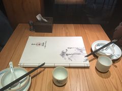 餐具摆设-四季民福烤鸭店(前门廊房二条店)