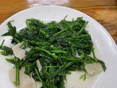 -正宗普宁豆干坊·洪记砂锅粥(红领巾路店)
