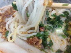 -许西美食一条街