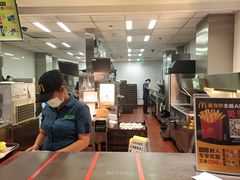 -麦当劳(季华好又多店)