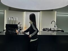 -南京商厦