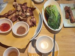 -嫩芽 ·地道重庆菜(十八梯露台夜景店)