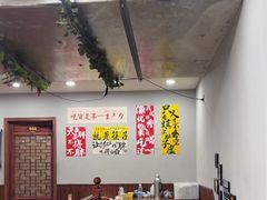 -老鄞江清水龙虾•赵赵家(江北店)