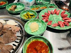 -欧巴炭烤肉오빠숯불구이(南京东路店)