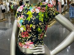 -URBAN REVIVO(济南世茂广场店)