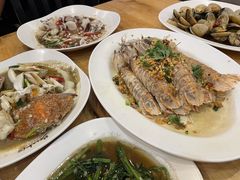 -拉威海鲜市场