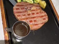 -必胜客(WOW中心城店)