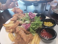 炸鸡拼盘-机器人火炉披萨(爱琴海店)