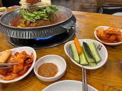 -喇喇排骨火锅·传统韩式脊骨汤(望京西园总店)