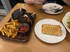 -HELLO 27 意面·沙拉·帕尼尼