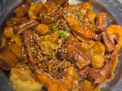 -徐记小怪兽肉蟹煲(中央大街店)