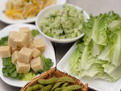 -呼吉牧蒙古烤肉·烧烤·小龙虾