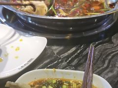 -老船舫·现做活鲜鱼馆(东郊记忆店)