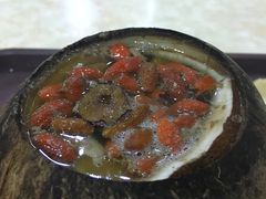 原只椰子炖竹丝鸡-信行丰炖品皇店(光孝路店)