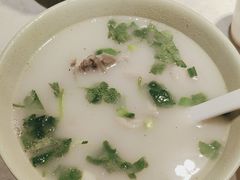 -丁里羊肉小镇(天鹅湖总店)