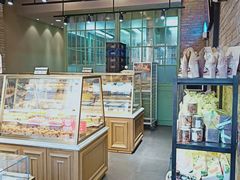 面包甜点陈列柜-多乐之日(田林东路店)