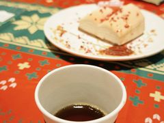 -星巴克臻选(华堂·新辰汇店)