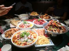 -叶派龙虾•招牌香辣蟹·海鲜(中海国际店)