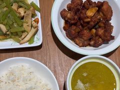 -老乡鸡(东方广场店)