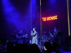 -TZ House音乐现场(来福士中心店)